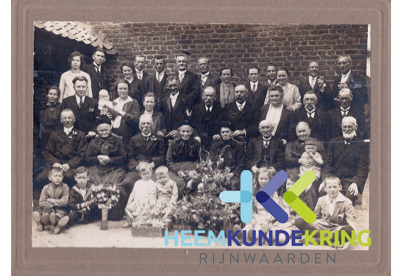 Coll Brands Spijk geschonken door G. Roelofs Coll. HKR
